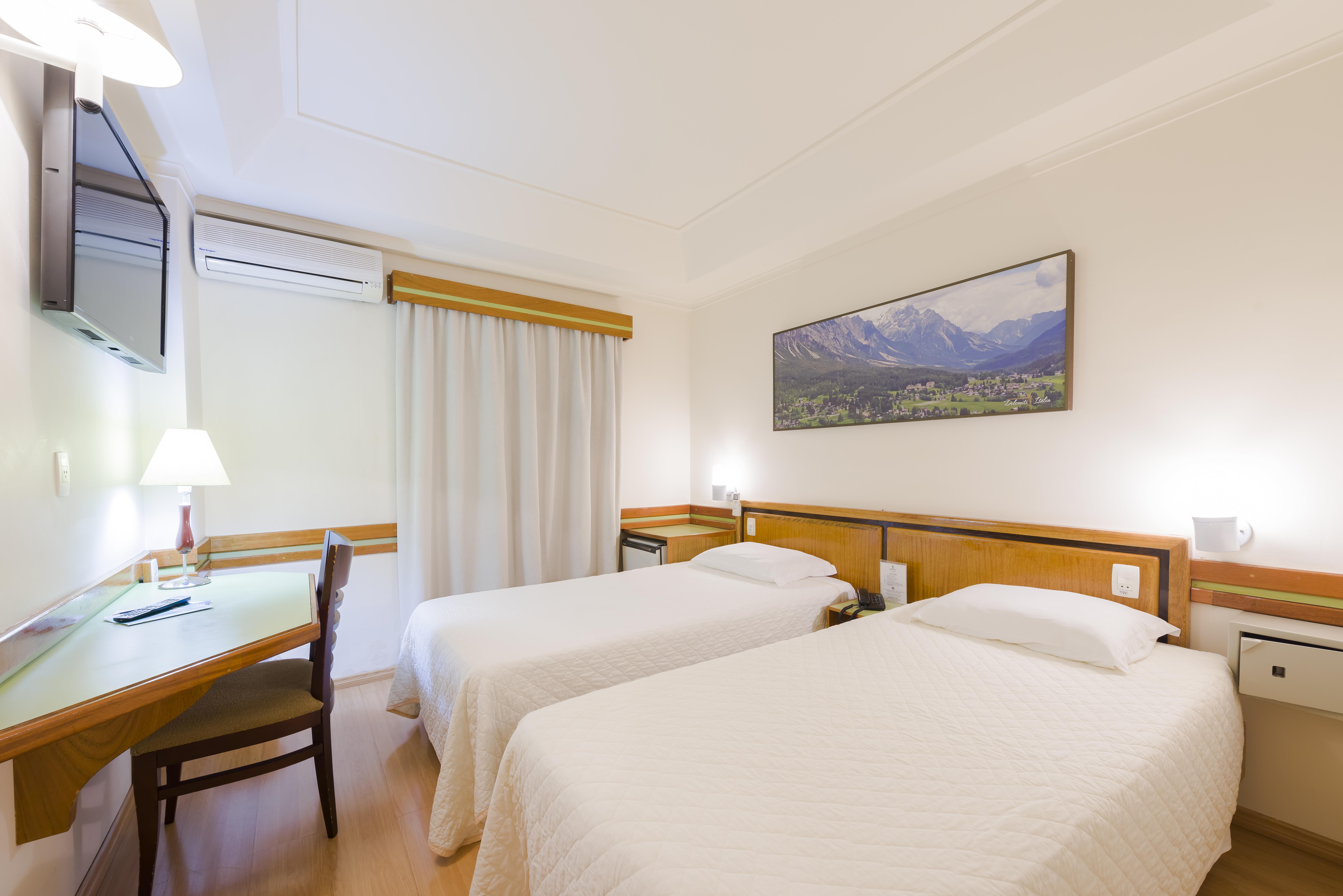 פוז דו איגואסו Hotel Bella Italia מראה חיצוני תמונה