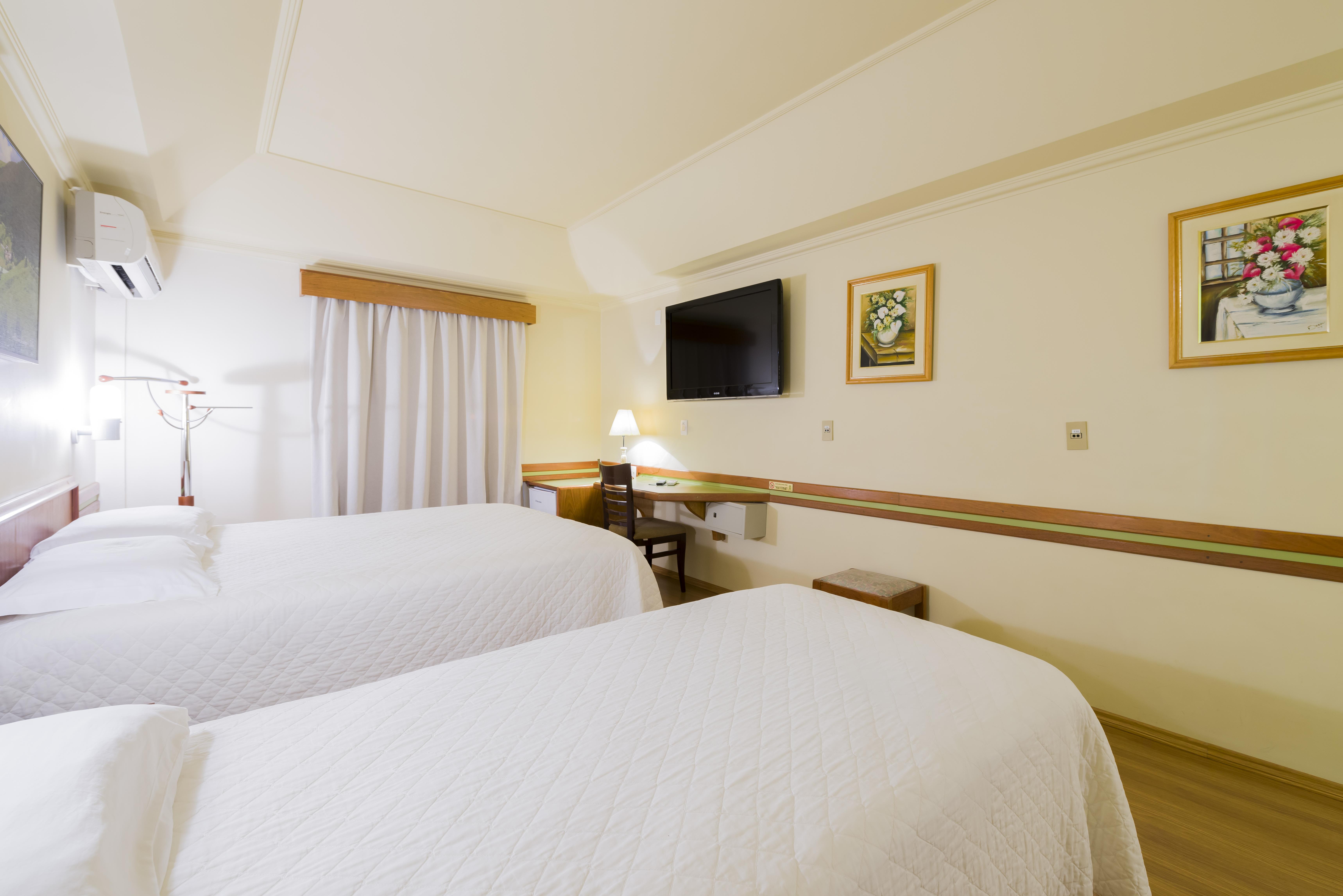 פוז דו איגואסו Hotel Bella Italia מראה חיצוני תמונה