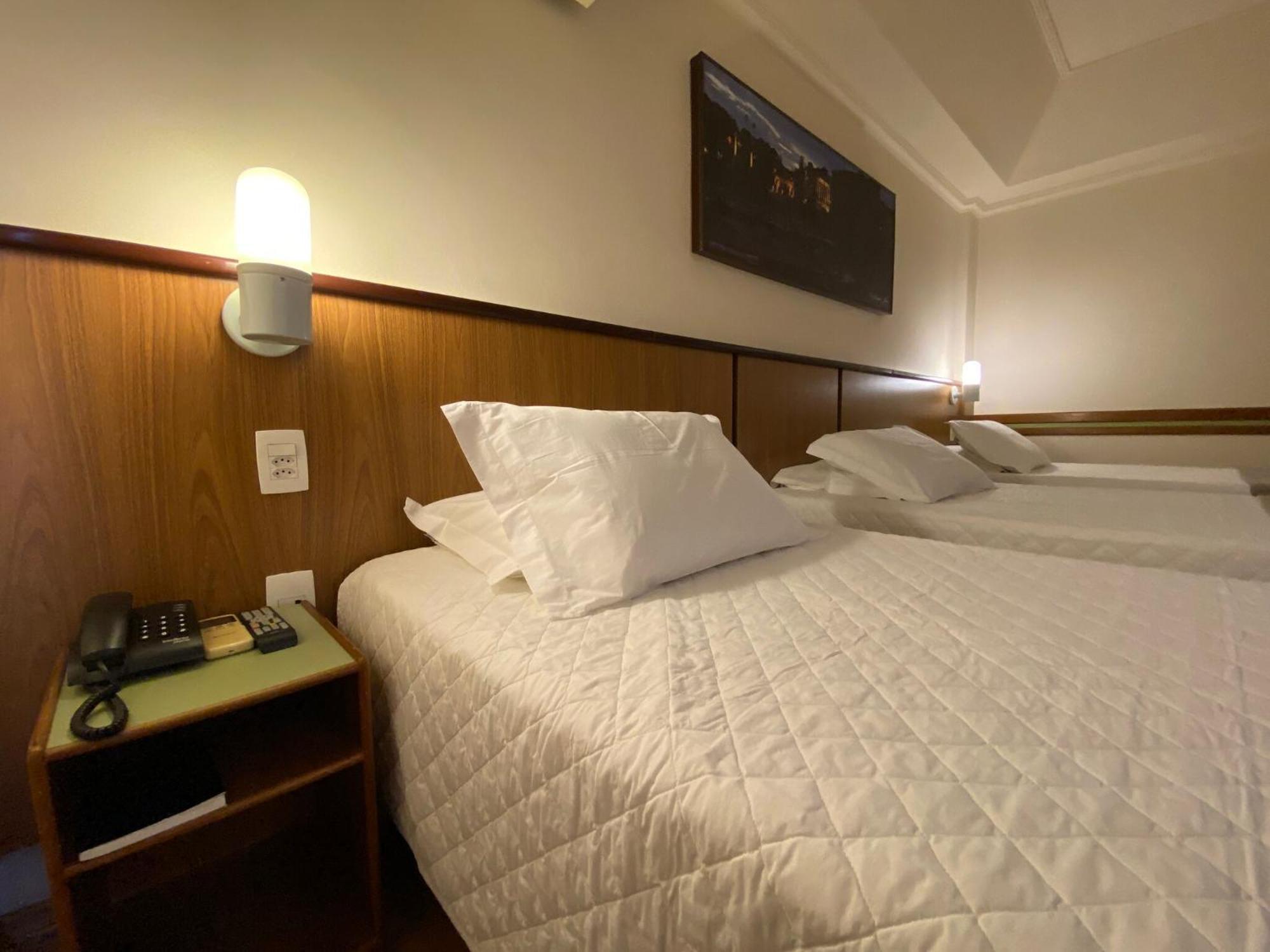 פוז דו איגואסו Hotel Bella Italia מראה חיצוני תמונה